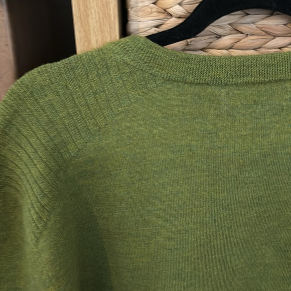 Green merino wool sweater - Picture 5 of 7